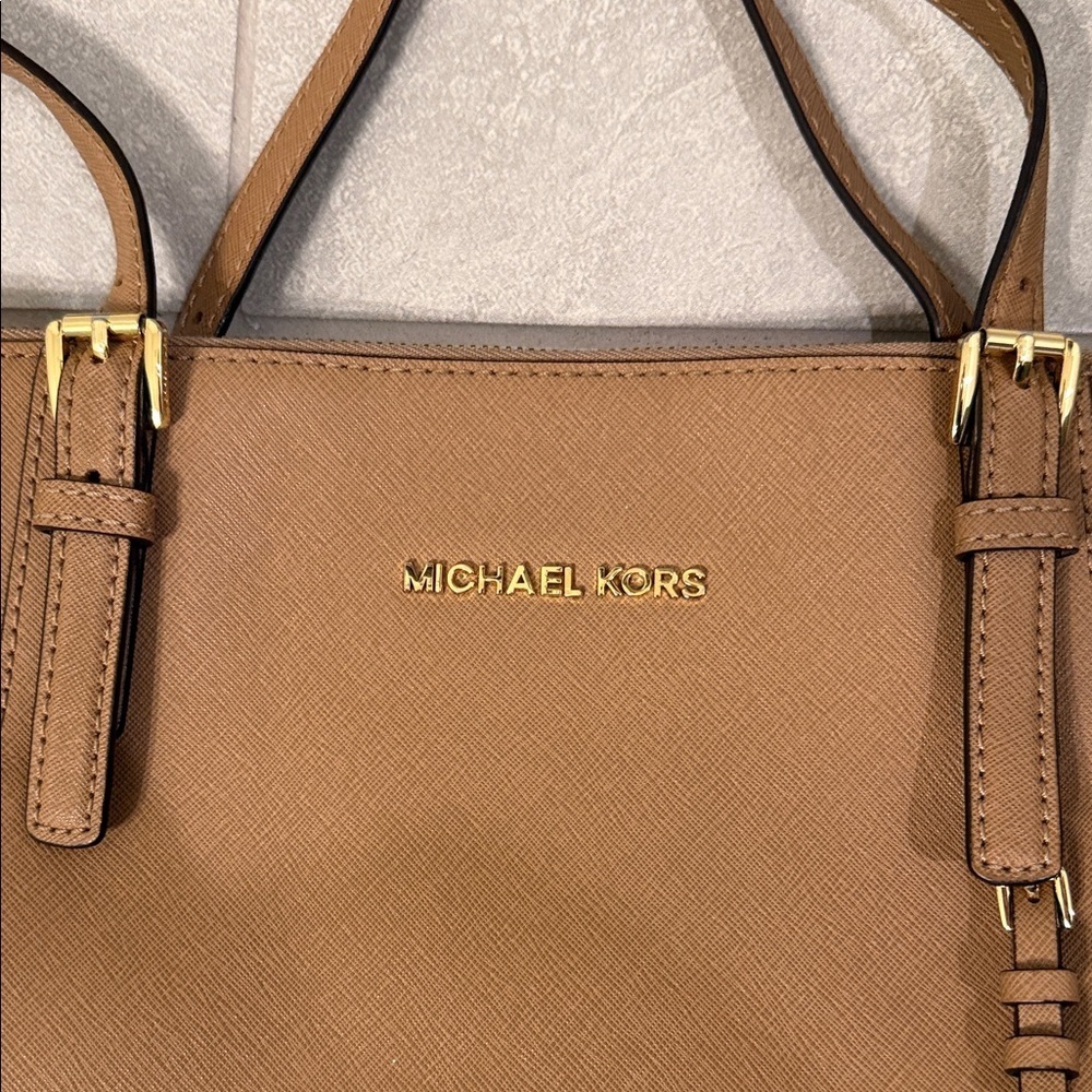 Michael Kors Beige Leather Tote - Picture 4 of 12